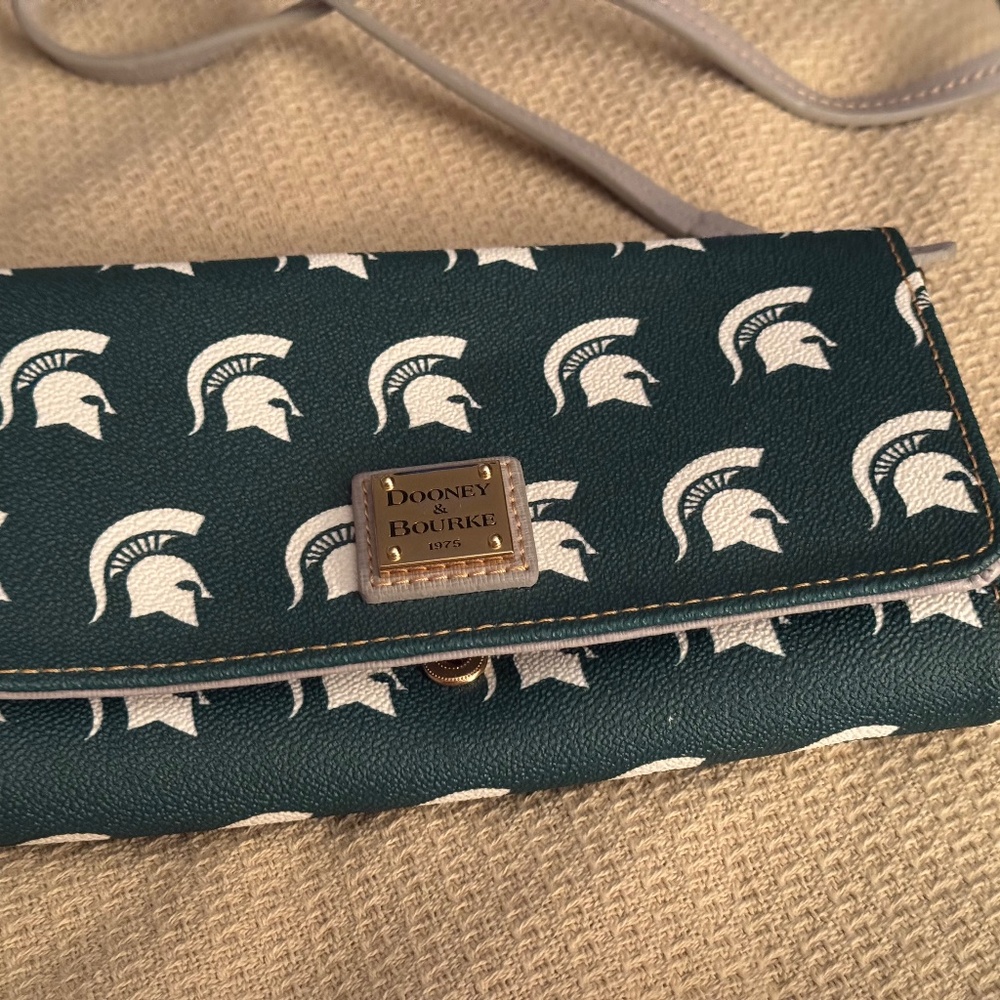 Dooney & Bourke Shoulder Bag